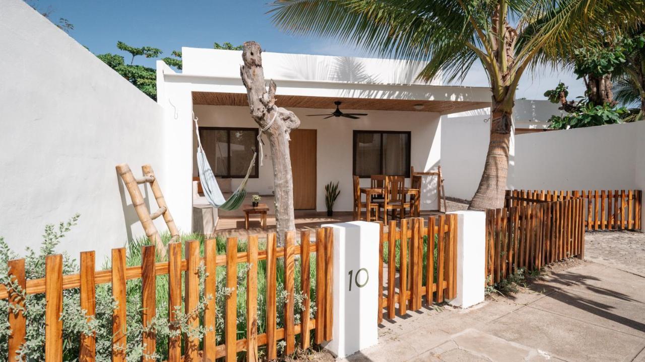 Coco Surf Tropical Village لا ليبرتاد المظهر الخارجي الصورة